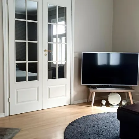 The House Διαμέρισμα *